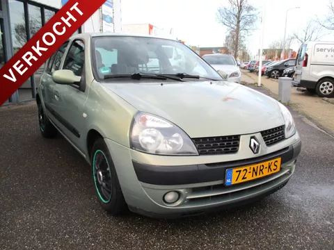 RENAULT Clio 1.4 16V 5D Automaat