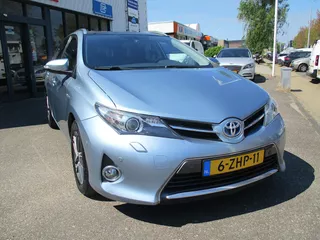 TOYOTA Auris 1.8 Hybrid Plus Automaat