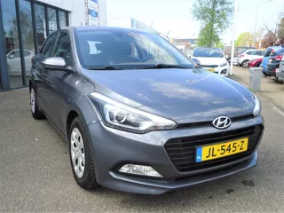 HYUNDAI I 20 1.0 T-GDi 5D Comfort + navigatie + trekhaak